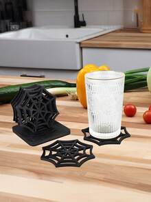 1/4/6pcs Halloween Horror Spider Web Wooden Coasters, Creative Hollow Desktop Ornaments Holiday Party Table Decoration, Gothic Personalized Tray Anti-Scalding Insulation Pad Placemat, Suitable For Wedding Birthday Party Holiday Decoration, Room Decor, Home Decor