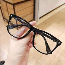 Fashion Retro Square Large Frame Glasses, Elegant & Simple, Fashionable Slim-Look Eyewear For Men And Women, Student Photo Prop Accessories Christmas Gift - 黑色 - 查看 3