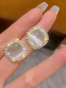 1 对几何猫眼石耳钉，高端闪亮耳环