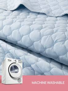 2/3件套超柔软超细纤维超声波缝纫四季通用被套套装，经典优雅风格，舒适床上用品，轻盈如云，包含1个被套和2个枕套，适合家庭和宿舍使用，浅蓝色