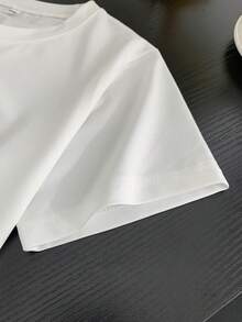 Young Boy Cartoon Skateboard & Letter Print Round Neck T-Shirt