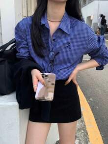 Koszula damska w kratę na jesień/zimę, nowa, modna, w stylu uniwersyteckim, haftowany wzór, kieszenie zapinane na guziki z przodu, luźna, wygodna, idealna do pracy, Klein Blue, odpowiednia do noszenia na co dzień i do pracy