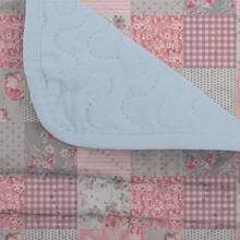 Juego de edredón de 2/3 piezas con estampado floral de patchwork cuadrado rosa (1 edredón + 1/2 fundas de almohada), 100 % microfibra, juego de colcha con estampado de rayas pequeñas y patrón combinado de varios elementos, antideslizante y lavable a máquina, juego de edredón de verano, decoración de habitación - flores rosas - Ver 9