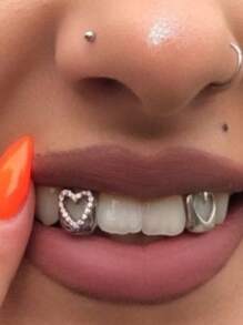 1 套简约锆石心形金色和银色女士嘻哈牙齿矫正器，派对和夜总会配件，包括牙模供使用 - 彩色 - 查看 6