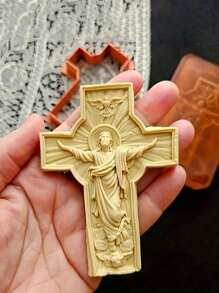 Classic European-Style Jesus Cross Silicone Mold - European Classical Art & Culture Decor, DIY Candle Making, Home Decor, Easy Demold, Suitable For DIY Crafts, Thanksgiving & Christmas Decor, Silicone Candle Mold, Holiday Decor Crafts, European Design, Easy Demold Material - White - View 6