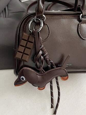 Ins博主同款腊肠犬巧克力小众个性棒球车钥匙扣包挂情侣编织挂绳吊坠背包装饰钥匙扣包包万圣节汽车饰品女