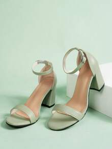 Fashion Strap Chunky Heel Sandals For Women, Buckle Detail, Versatile Summer New Arrival, Stylish High/Mid Heel Sandals