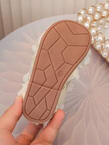 1 Pair Girls' New Fashion Elegant Minimalist Pearl Lace Embroidered Chiffon Breathable Handmade Bow Decor Elastic Band Floral Trim Soft Flat Princess Shoes, Suitable For Dresses, Jeans, Home, Performance, Suitable For Spring, Summer, Autumn