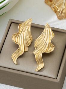 2pcs Fashionable Minimalist Asymmetrical Stud Earrings, Versatile Accessory Suitable For Women, Vacation Wear - Gold - View 3