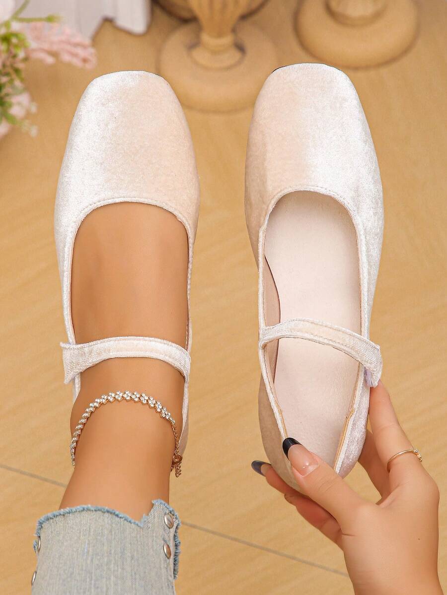 Damen Große Größen 35-43 modische Wildleder Quadratische Spitze Flache Schuhe, Beige für Frühling/Herbst, Braun für den täglichen Gebrauch, Lila-Rote Riemen Schnalle geeignet für Kleider, Ballett