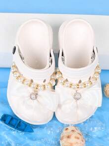 Girls' Fashion Solid Color EVA Sandals, Breathable Slip-On Sandals With Flower Chain And Pearl Design, Casual Indoor/Outdoor Beach Shoes, Suitable For All Seasons