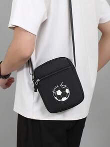 1 件迷你斜挎包，足球爱好者时尚单肩包新款黑色足球元素斜挎包休闲手机包，时尚轻巧，可调节肩带，拉链开合，适合上班、通勤、工作、约会、购物、上学、度假、户外休闲、旅行、购物等日常使用，送给朋友的生日礼物。