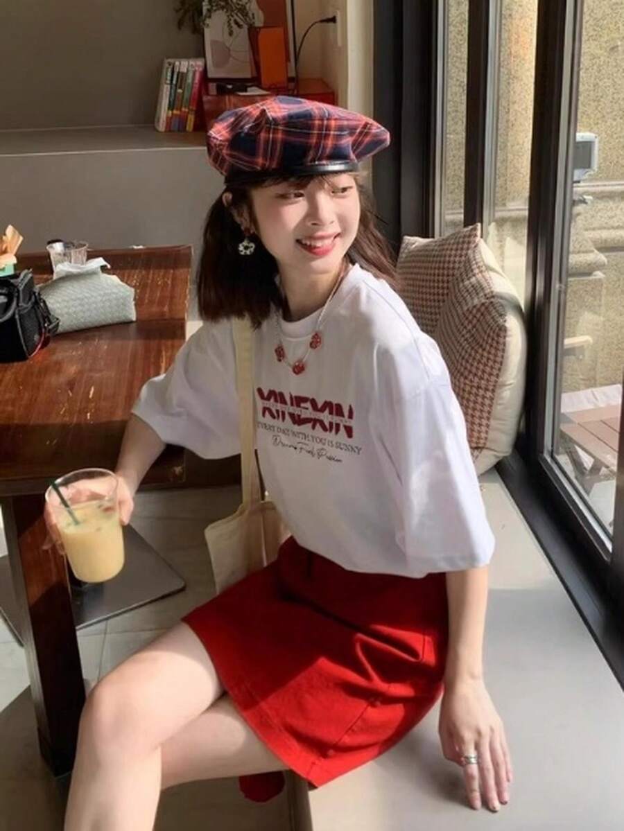 Vintage Letter Print Short Sleeve T-Shirt For Women, Stylish Fitted Tops - 白色 - 查看 1