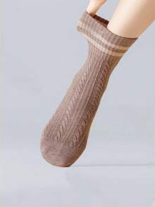 1 Paar/5 Paar gestreifte Muster elegante würdevolle Mode minimalistische bequeme weiche lässige vielseitige Schule romantische Retro passende Damen Kniestrümpfe, Herbststrümpfe