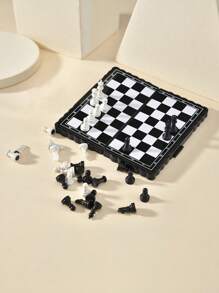 1pc Portable Magnetic Mini Chess-Foldable Lightweight Plastic Board Game, Suitable For Family Gatherings, Birthday Parties And Outdoor Games-Very Suitable For Parties, Weddings And Festivals.