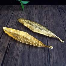1pc Elegant Bodhi Leaf Incense Burner - Incense Holder, Metal Finish, Suitable For Meditation, Yoga, Home Decor - Indoor & Outdoor Use, Compatible With Incense Sticks & Cones - Living Room, Bedroom, Office, Temple Spiritual Decor, Modern Minimalist Design, Fine Texture Craftsmanship, Durable Metal Material, Essential For Yoga Enthusiasts
