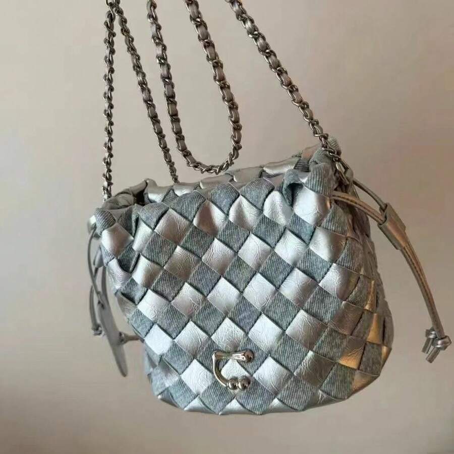 Women Shoulder Bags - 純手工編織銀色 - 查看 1