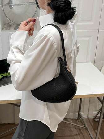 Fashionable Handbag For Women, New Korean Style Versatile Shoulder/Crossbody Dumplings Bag