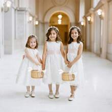 一套柳条花童篮和头饰，手工编织柳条篮，配珍珠手柄和蝴蝶结，仙女花篮，婚礼花童珍珠头饰，适合婴儿派对 - 彩色 - 查看 9