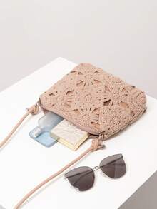 花卉镂空钩针编织斜挎包、沙滩包、度假包、钩针套装、度假必需品、旅行必备品、可调节肩带（图案随机） - 駝色 - 查看 7