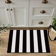 Minimalistyczna, czarno-biała, pionowa mata w paski, supergęsta, krótka, pluszowa tkanina, 1000 g/m², odpowiednia do użytku wewnątrz i na zewnątrz, do domu, kuchni, sypialni, przedpokoju, nadająca się do prania w pralce, wycieraczka do codziennego użytku, modna dekoracja domu, prezent na parapetówkę, wystrój łazienki i kuchni, dywanik kuchenny - Czarne i Białe - Zobacz 6