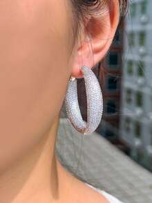 1 par de pendientes de aro grandes y gruesos con circonita cúbica microempotrada estilo Dubai, chapados en oro amarillo, joyería de circonita cúbica para mujeres, adecuada para novias, bodas, compromisos, banquetes, fiestas, damas de honor, regalo para la madre