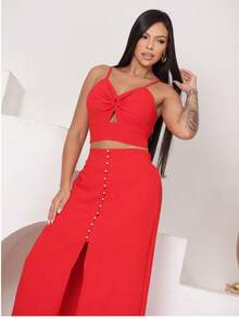 Conjunto Feminino Saia e Cropped com Bojo Tecido Duna Liso Forrado Novidade Confortáve