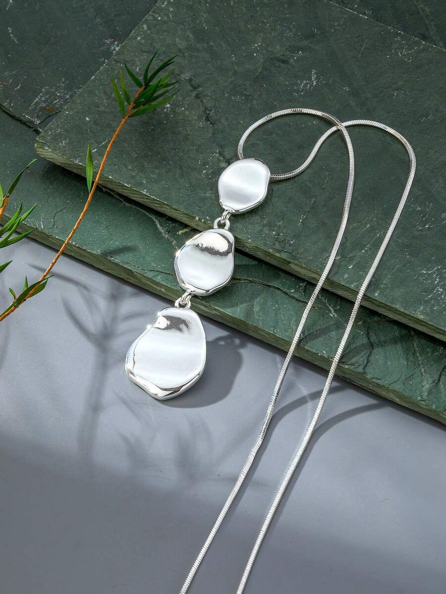 1 pieza Collar con colgante de cadena metálica plana de zinc, adecuado para mujeres como accesorio de joyería de desgaste diario, regalo - Plateado - Ver 1