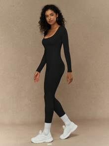 Yefecy Långärmade yogajumpsuits för kvinnor, ribbade träningsbodys med byxor, fyrkantig halsringning, koncisa shapewear-bodys - Svart - Visa 3