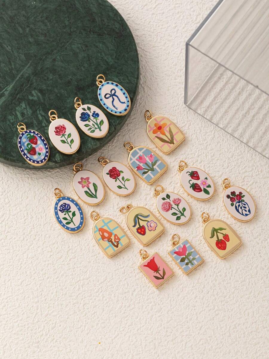 1pc Fashionable And Exquisite INS Cute And Simple Flower Strawberry Bow DIY Pendant, Plated With 18K Gold, Not Easy To Oxidize, Suitable For Wives And Mothers To Freely Match. - Multicolor - View 1