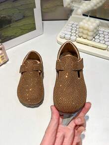 A Pair Of Foreign Girls' Fashion Rhinestone Shoes 2025 Autumn New Children's Soft Soles Comfortable Leather Shoes Casual Shoes Shoes - Brown - View 2