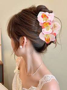 1个兰花发夹，3种颜色可选（腮红粉、紫色、深红色） - 采用层叠逼真的花瓣和黑色弹簧夹，适合打造海滩造型或作为优雅的日常发饰。 - 彩色 - 查看 1