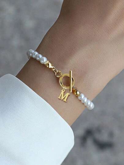 1 Piece Of Fashionable And Exquisite Stainless Steel A-Z, 26 English Letter Pendant OT Buckle Faux Pearl Beaded Bracelet, Ladies' Daily Casual Wear Jewelry, Festival Party Gift!