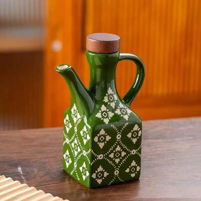 250ML Ceramic Oil Pot American Style Household Oil Bottle Blue Printed Oil Bottle Chili Soy Sauce Vinegar Pot Kitchen Seasoning Bottle Living Room Dining Table Teapot Home Decoration