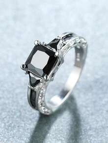 925 Sterling Silver Ring With Purple And Black Square Cubic Zirconia, Hypoallergenic & Nickel-Free, Suitable For Daily Wear And Special Occasions