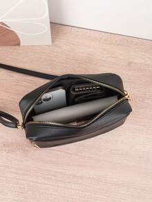 1pc Quilted Striped Crossbody Bag, Multi-Pocket Zipper Fashion Camera Bag, Adjustable Strap Women Daily Shoulder Bag, Versatile Small Square Bag Suitable For All Seasons - Black - View 5