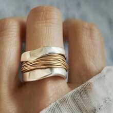 Inel răsucit cu ciocan pentru femei - Design boem vintage, ondulat, larg, bijuterii placate cu aur alb, cadou durabil de zi cu zi și pentru Ziua Recunoștinței, inel și bijuterii decorative retro, suprafață metalică texturată