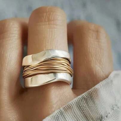 Women's Hammered Twist Ring - Vintage Bohemian Wide Wavy Design, White Gold Plated Stackable Jewelry, Durable Everyday & Thanksgiving Gift, Retro Decorative Art Ring & Jewelry, Textured Metal Surface