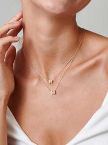 1 件女士简约不锈钢链 26 个字母吊坠项链 - 金黃色 - 查看 5
