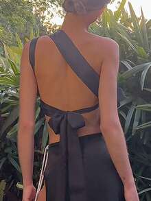 Women's 3D Flower Gorgeous Sequin Decor One Shoulder Sleeveless Bandeau Top Slim Fit Going Out Party Camisole - 黑色 - 查看 4