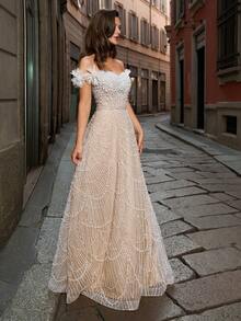 Elisanya Haute Glamour 精致单肩 A 字晚礼服，专为女士打造：上身缀以精致珠饰，短袖饰以羽毛流苏薄纱，修身腰身与多层薄纱裙摆相得益彰，并饰以精致珠饰。是晚宴、红毯活动、交际舞、正式婚宴和歌剧晚会的完美之选。 - 香檳色 - 查看 8