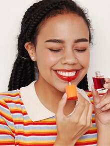 ETUDE Dear D 保湿唇彩 03 橘色，透气水润膜融合配方，保湿妆效，不粘腻镜面妆感，显色度更高，提亮暖色调肤色，持妆12小时，易于叠加，磁吸渐变粉盒，斜角唇刷，打造瞬间光泽感十足的职场妆容，易于上镜，韩式彩妆，9克/0.32盎司 - #03 Orange - 查看 3