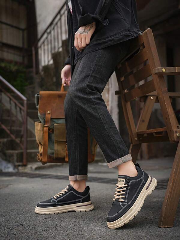 Zapatillas deportivas de estilo industrial de dos tonos con suela exterior con relieve de logotipo doble, forro de malla transpirable, suela ligera de estilo retro con cordones, apropiadas para cafeterías y mercados antiguos, con detalles metálicos, para todas las temporadas