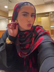 1 件女士波西米亚风水彩印花珍珠雪纺轻盈透气丝滑头巾，防晒围巾，优雅多功能披肩，适合日常佩戴，阿巴雅头巾+