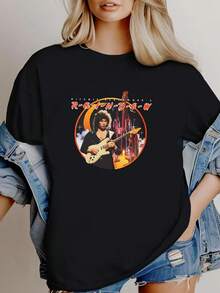 180g Pure Cotton Rainbow 'Ritchie Blackmore Photo' (Black) T-Shirt - NEW & OFFICIAL! Stretched Stylish Print Round Neck Short Sleeve For Women Homme Summer Soft Graphic Versatile Fashion Streetwear Breathable Slightly Unisex Designer Clothes Top For Everyday Wear Casual Comfortable.