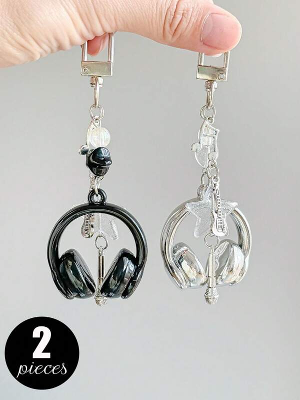 4 Pieces/3 Pieces/2 Pieces Millennium Style, Falling In Love With Music, Metal Texture, Headphone Design, Versatile Phone Chain Pendant, Keychain, Backpack Hanging Accessory, Guka Hanging Accessory, Suitable For Daily Matching, Can Be Used As A Holiday Gift For Family, Friends, Lovers, Classmates, Friendship Gift Car Accessories Cute Goth Y2k