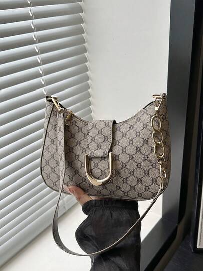 轻便商务休闲小号单肩包，纯色金属装饰，适合少女、女性、大学生、年轻职业人士和上班族，完美适用于办公室、大学、工作、商务、通勤、户外活动、旅行和休闲场合。