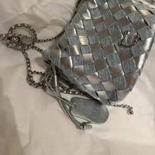 Women Shoulder Bags - 純手工編織銀色 - 查看 4