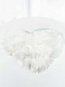 Pink Heart-Shaped Ins-Style Nail Art Photoshoot Props, Flat Lay Accessories, Fluffy Long Mat For Nail Polish Display & Live Streaming - Pink - View 8