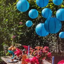 1/5 pièces Lanternes en papier blanches, oranges, bleues - Lanternes en papier rondes suspendues - Convient pour les mariages, les anniversaires, les enterrements de vie de jeune fille et les décorations de fête - Pour une utilisation intérieure et extérieure - Cadeau idéal pour les occasions de fête - Blanc - Voir 11
